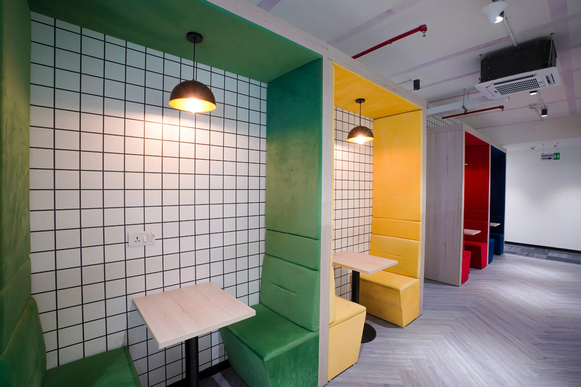 Arch Booth Seating & Desks at YesssWorks Mumbai & Navi Mumbai