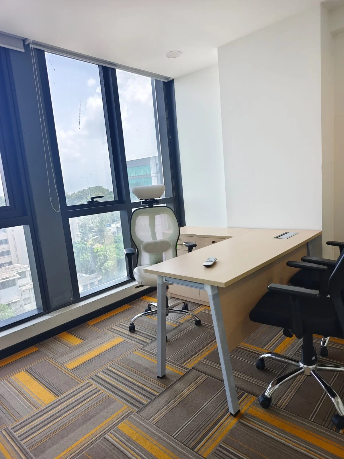Mural Workfloor at YesssWorks Mumbai and Navi Mumbai