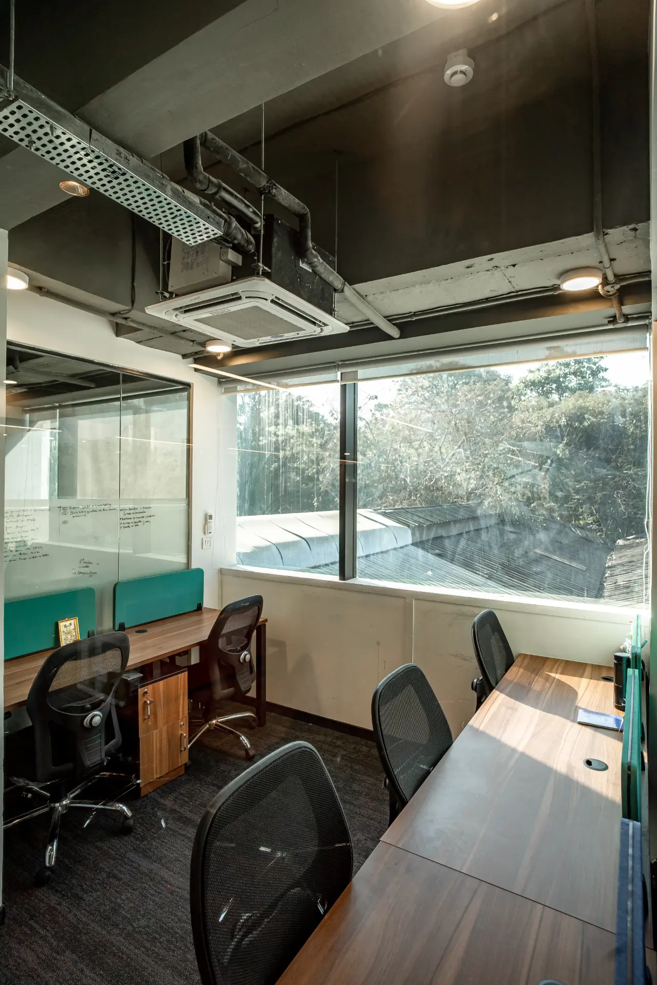 Fixed Desk in Andheri