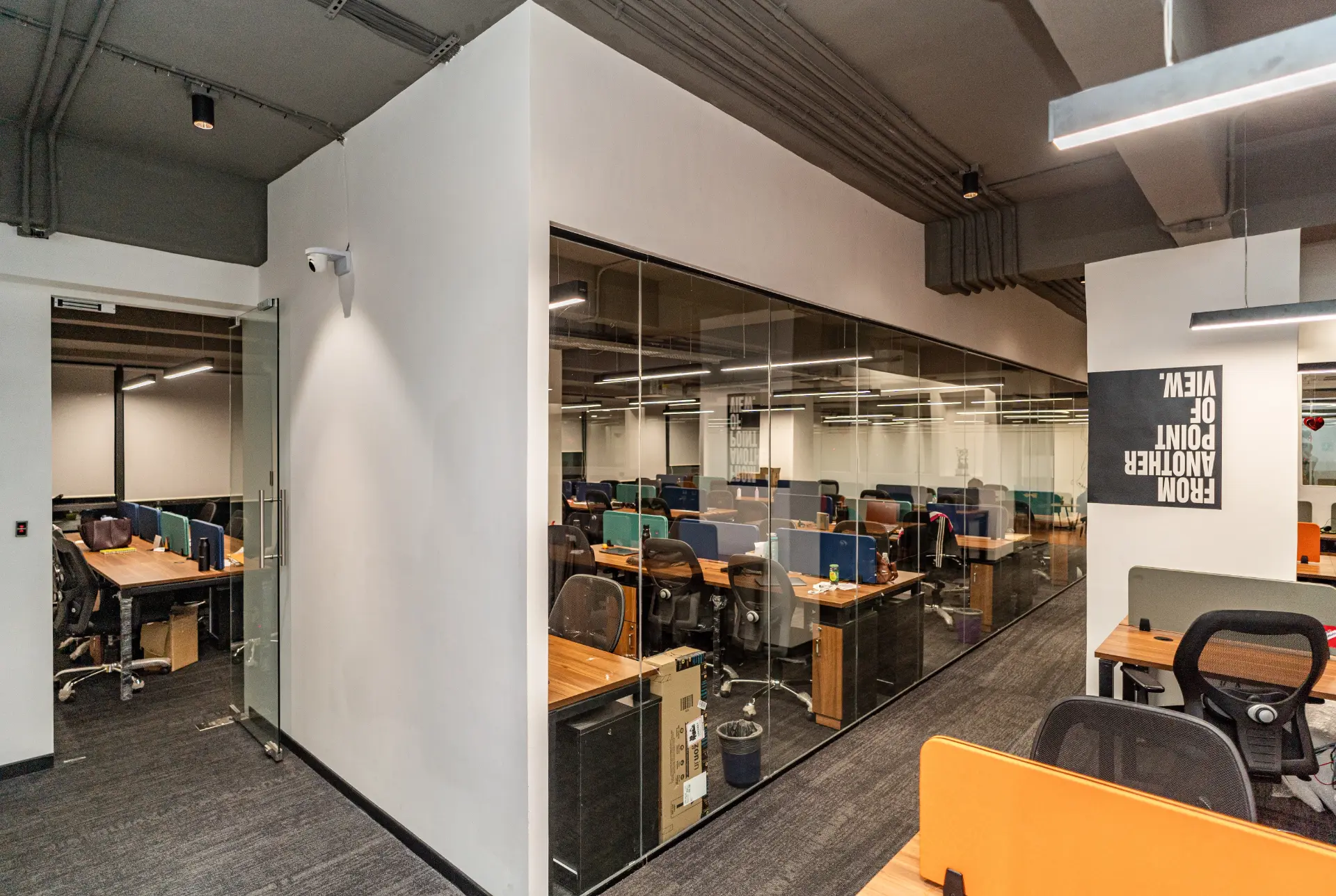 Arch Booth Seating & Desks at YesssWorks Mumbai and Navi Mumbai