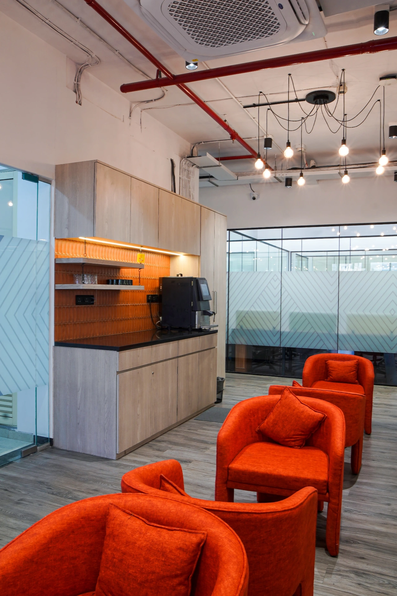 Lounge & Bar at YesssWorks Mahape
