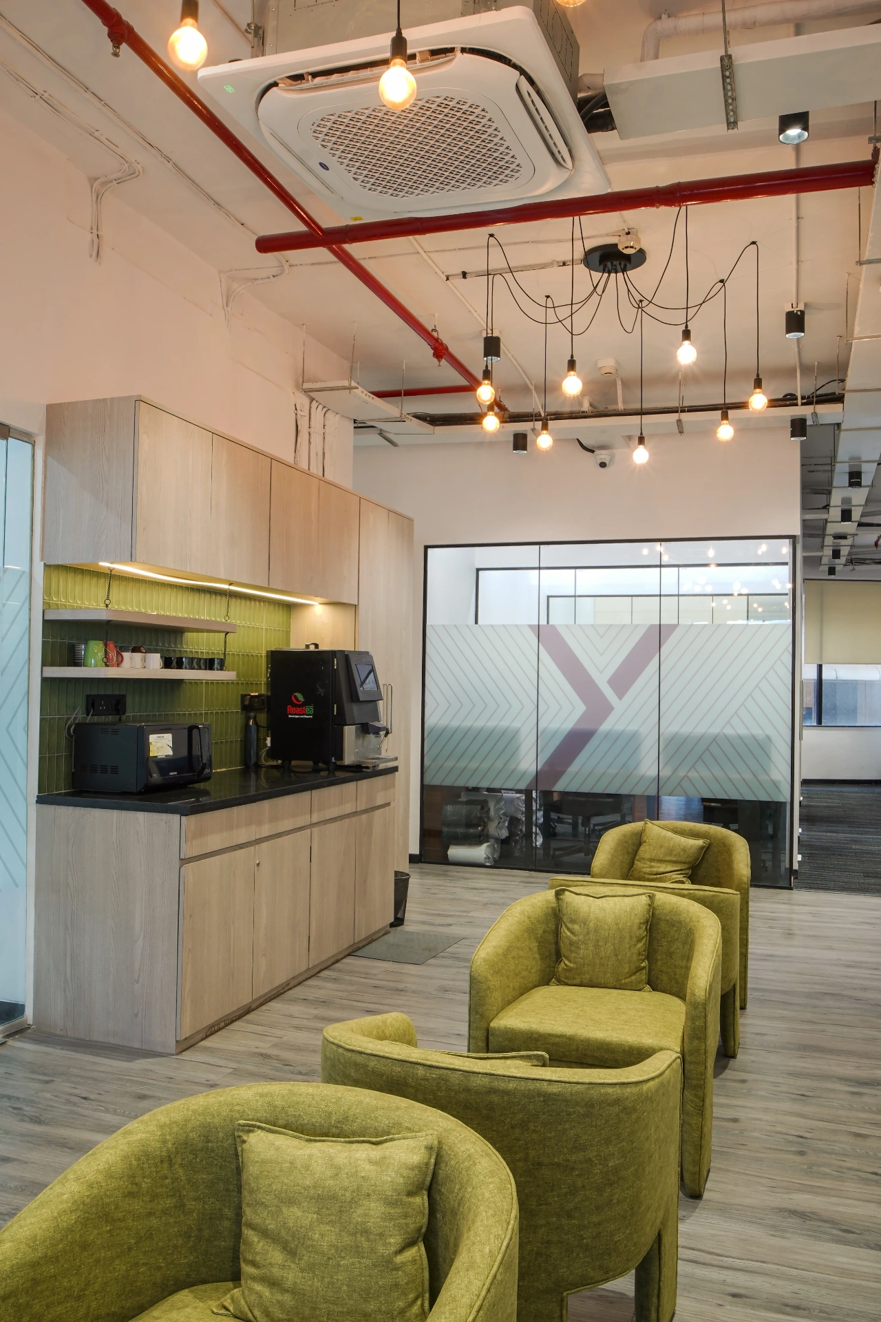 Pantry Lounge at YesssWorks Mahape