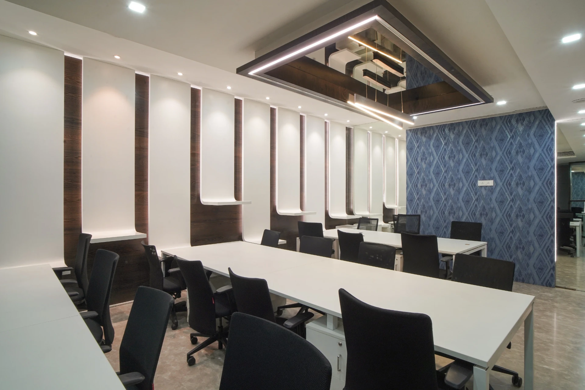 Large Meeting Floor with Feature Wall at YesssWorks Andheri