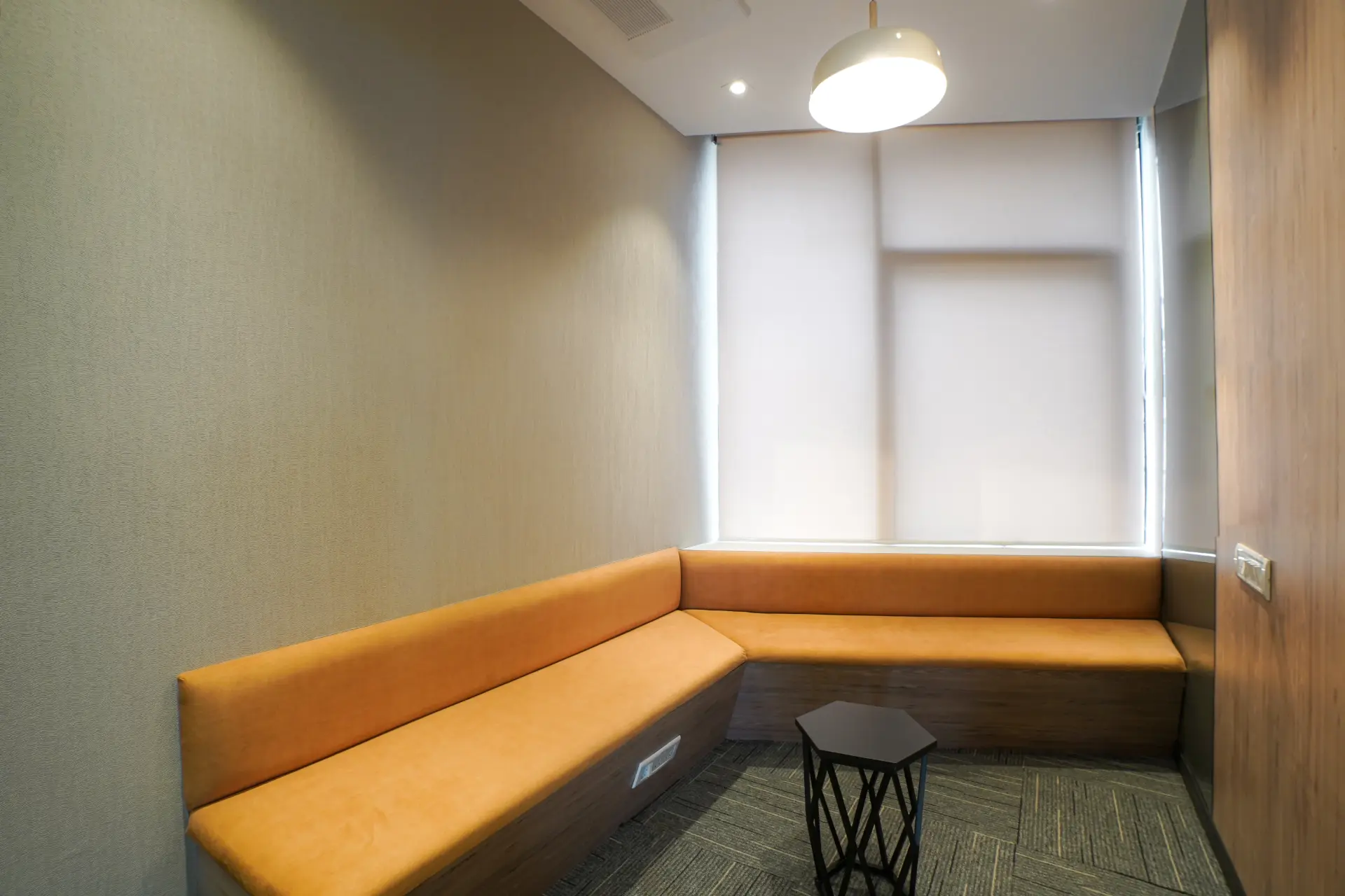 Quiet Lounge Booth at YesssWorks Mahape
