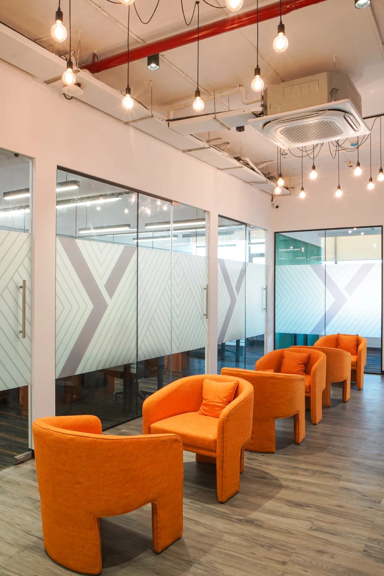 Open Desks near the Phone Booth at YesssWorks Mumbai and Navi Mumbai